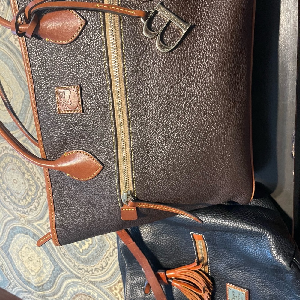 Women’s Dooney Purses